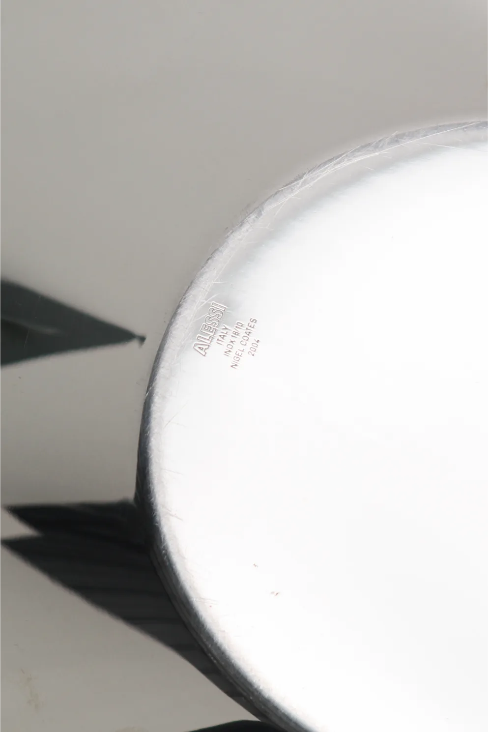 Centre de table "Big Shoom" par Nigel Coates pour Alessi