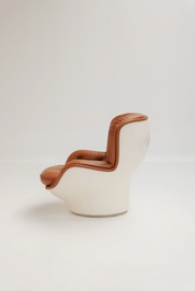 Paire de Fauteuil et Ottoman Karaté par Michel Cadestin pour Airborne