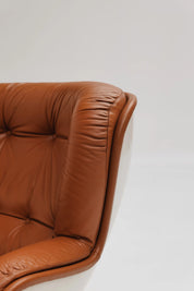 Paire de Fauteuil et Ottoman Karaté par Michel Cadestin pour Airborne