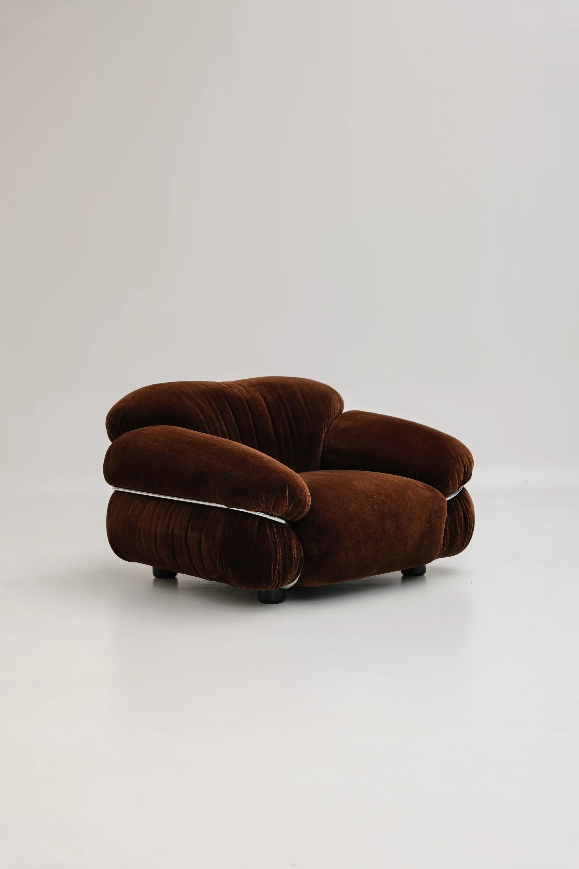 Fauteuil Sesann par Gianfranco Frattini pour Cassina