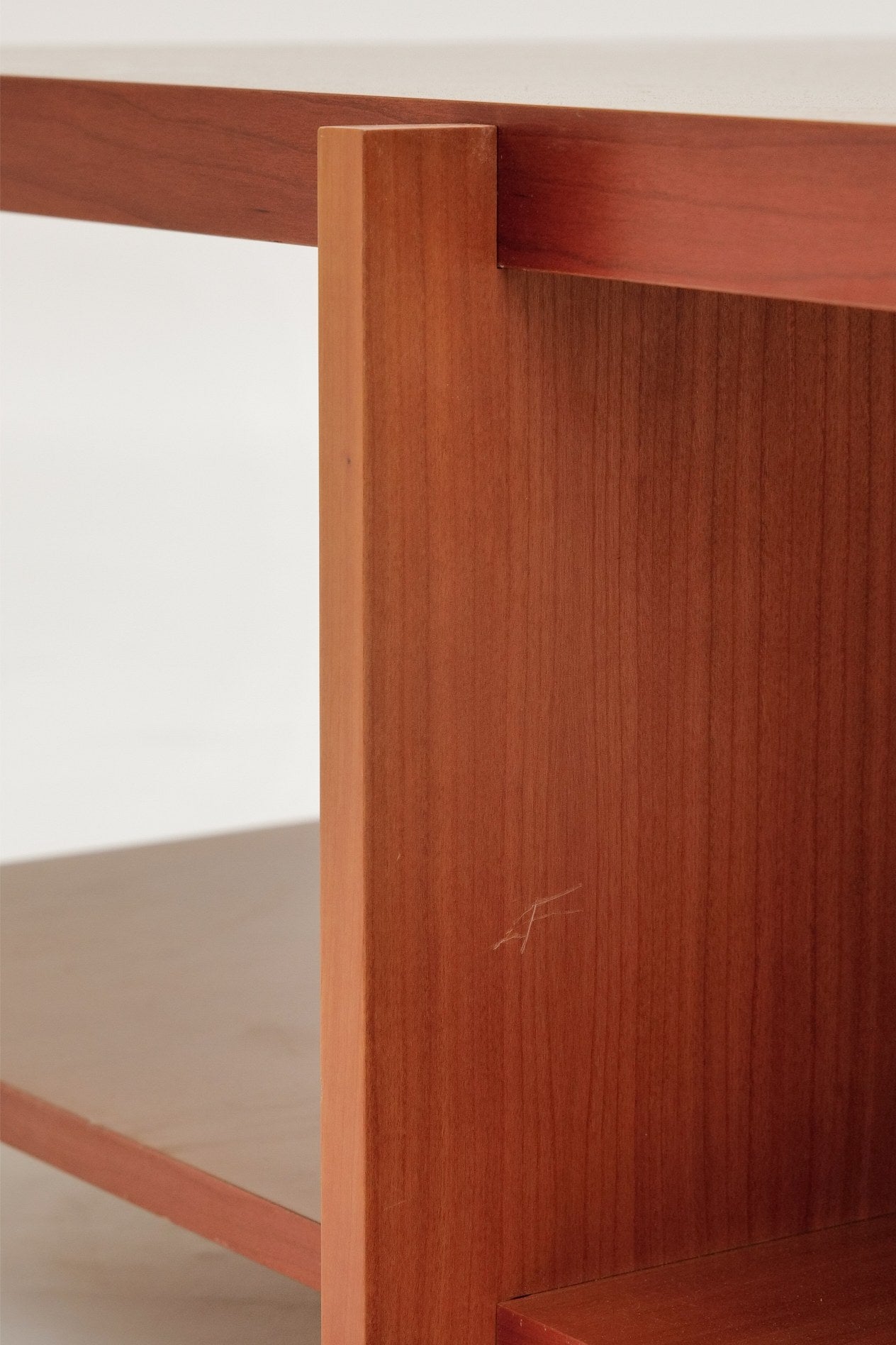 Table basse par Frank Lloyd Wright pour Cassina