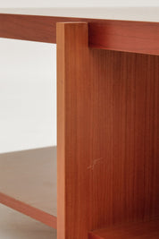 Table basse par Frank Lloyd Wright pour Cassina