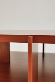 Table basse par Frank Lloyd Wright pour Cassina