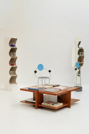 Table basse par Frank Lloyd Wright pour Cassina