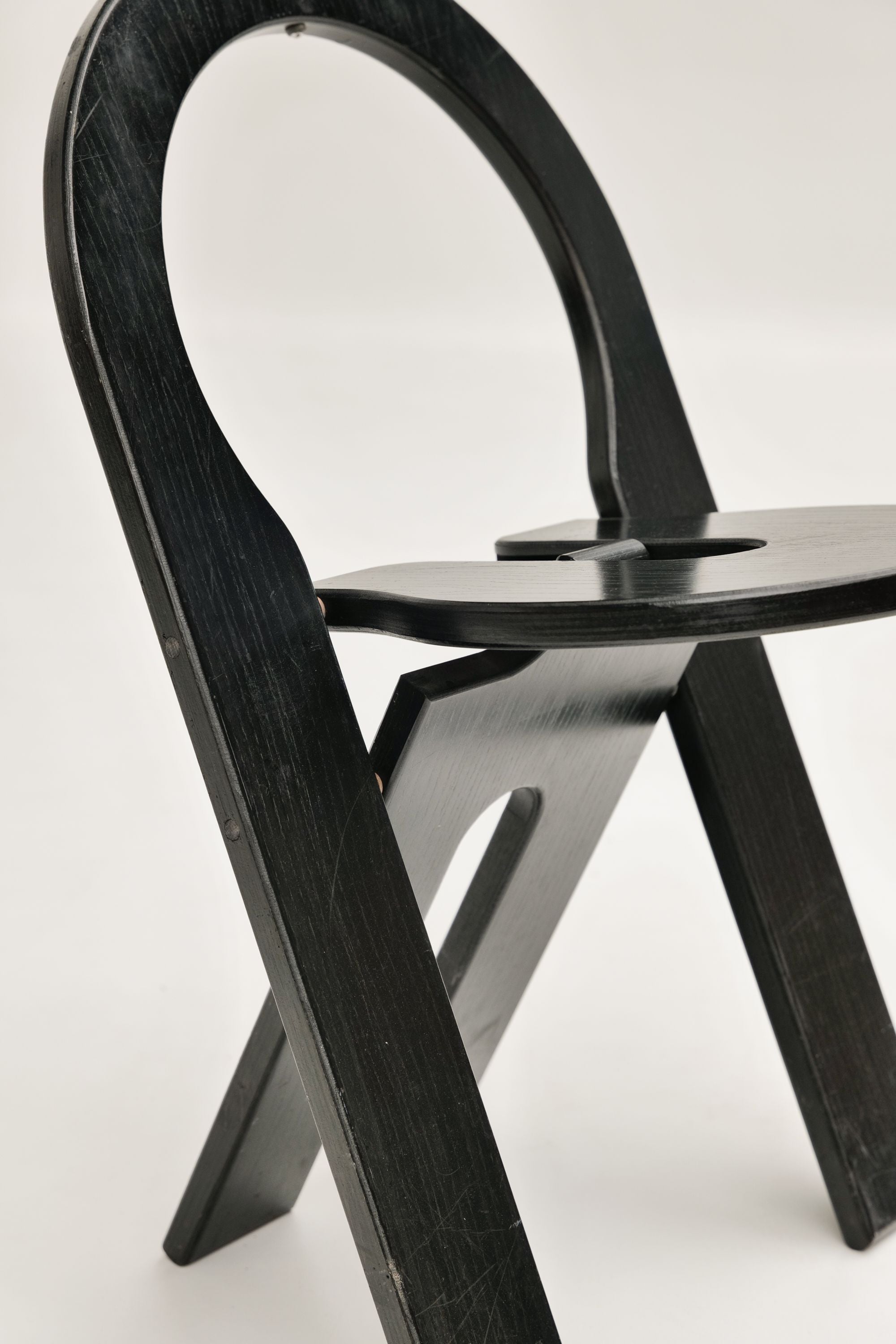 Chaises TS par Roger Tallon