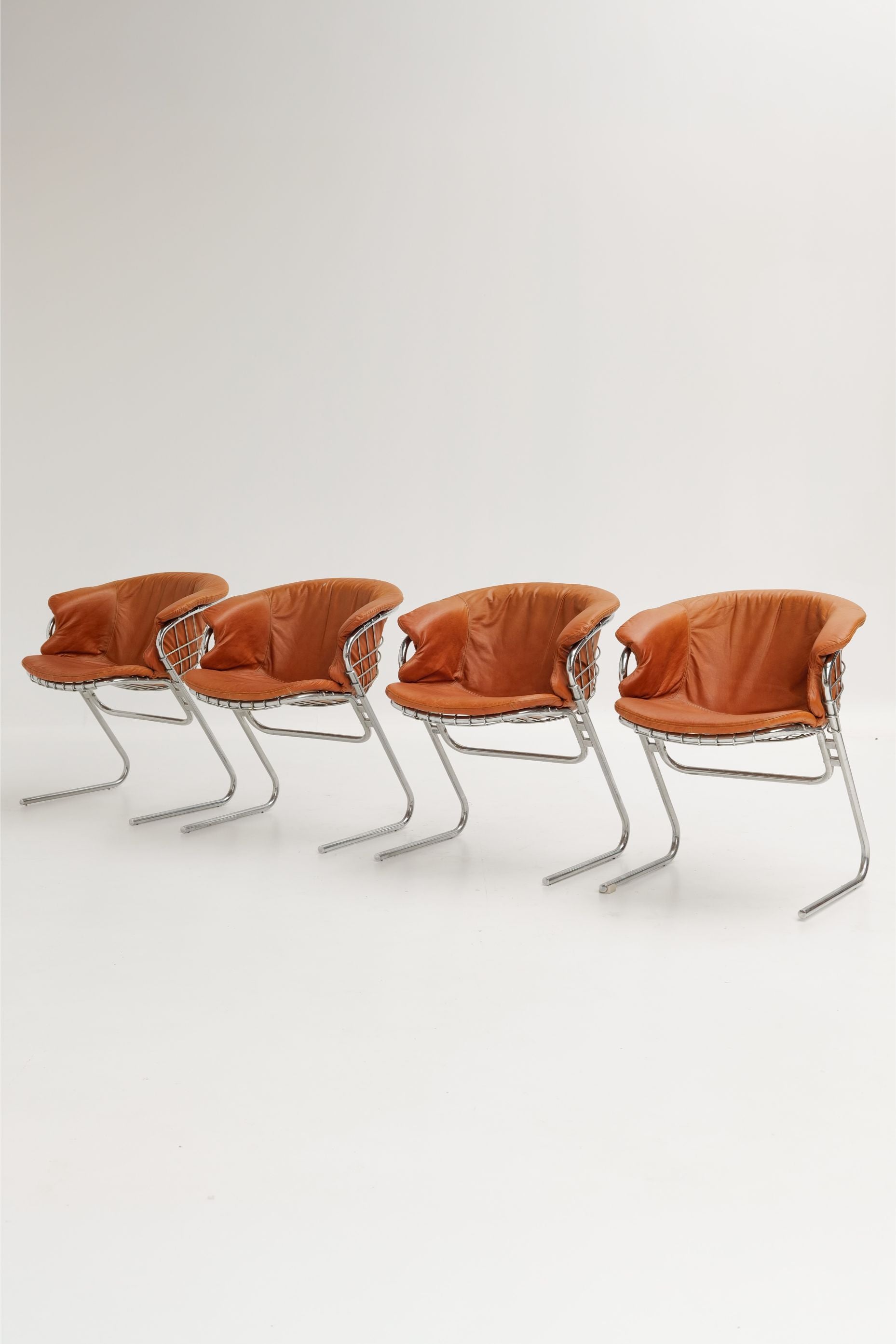 Fauteuils de salle à manger Flynn conçu par Gastone Rinaldi et édité par Thema