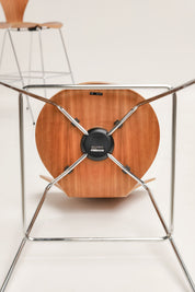 Chaises de bar Série 7 3187 en bois par Arne Jacobsen pour Fritz Hansen