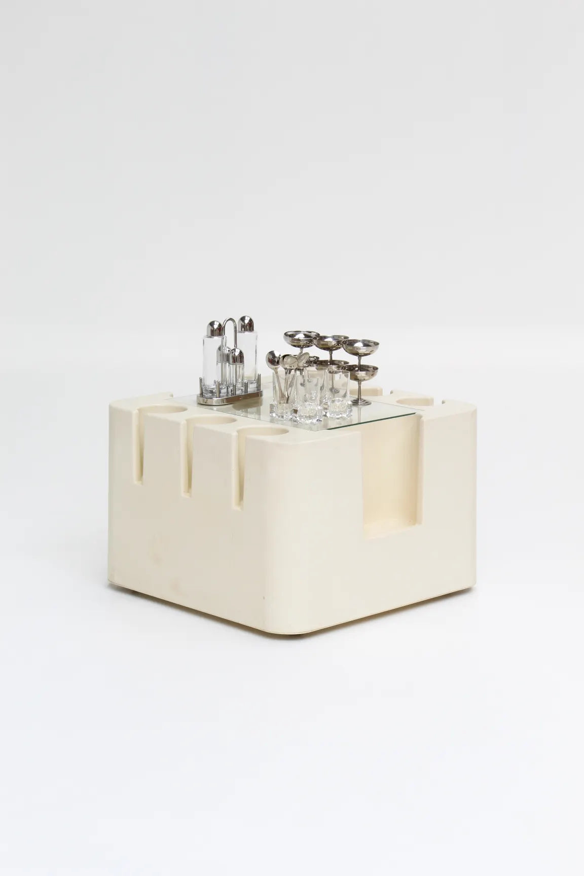 Bar "Bacco" par Sergio Mazza pour Artemide