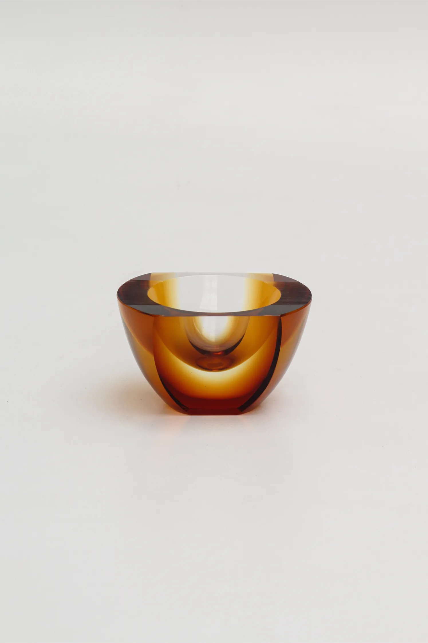Bol de couleur ambrée par Karel Wünsch pour Exbor