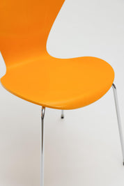 Chaise Series 7 3107 par Arne Jacobsen pour Fritz Hansen