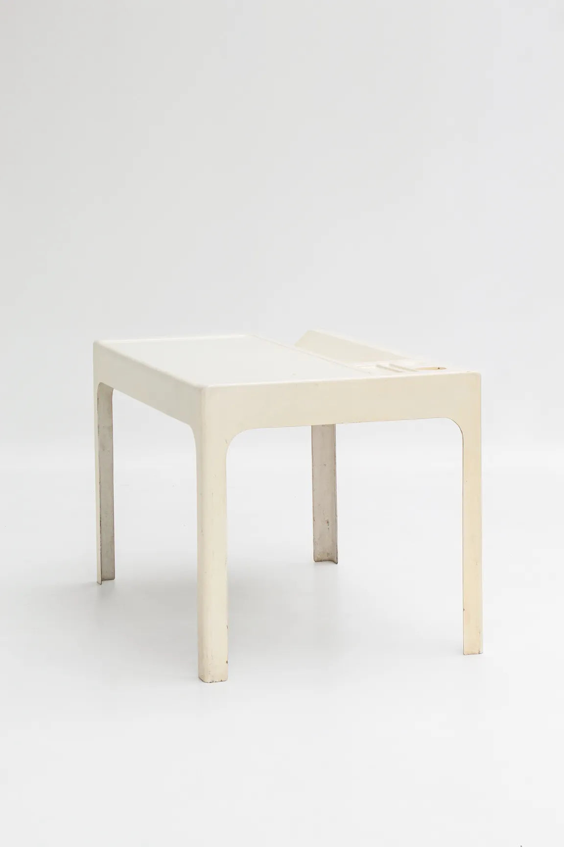 Bureau 'Ozoo' blanc de Marc Berthier pour Ozoo