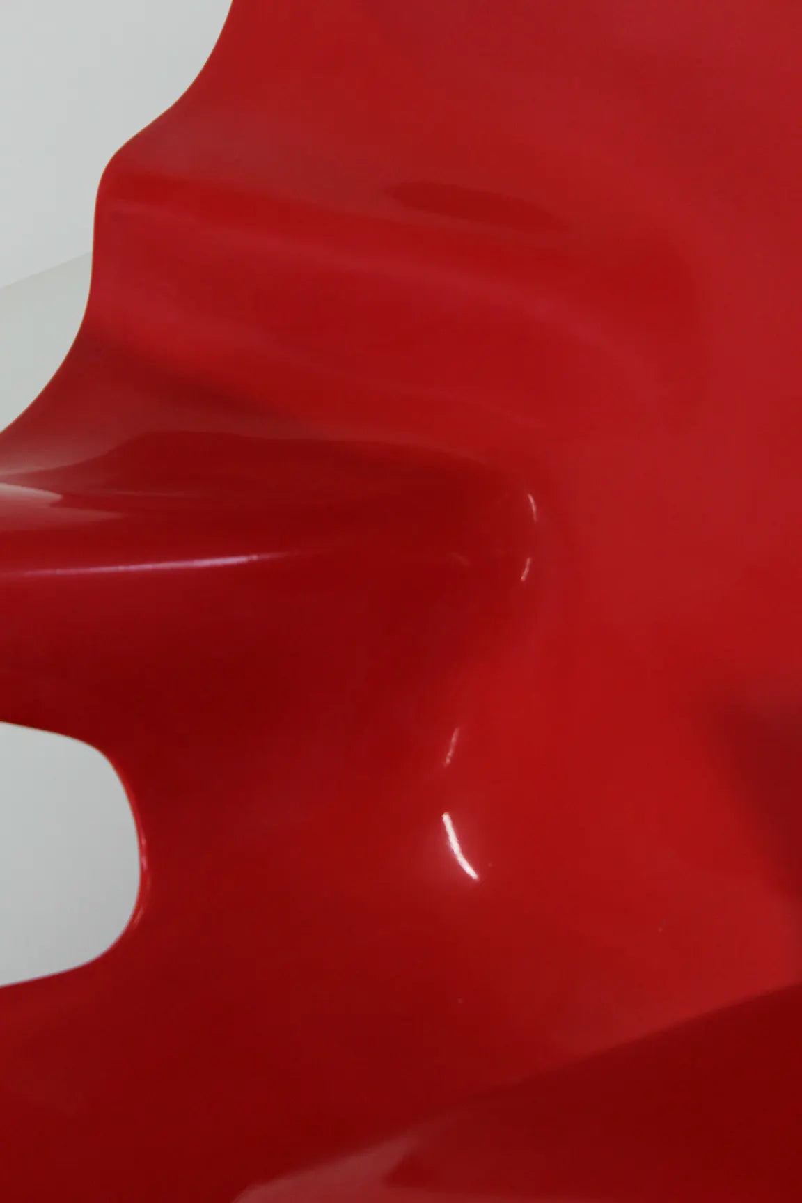 Chaise longue "Elephant" rouge – édition limitée 7/100 par Bernard Rancillac