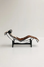 Chaise longue LC4 par Le Corbusier & Charlotte Perriand pour Cassina