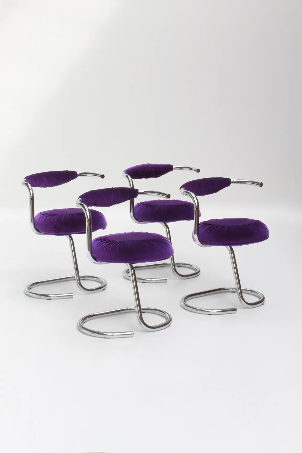 Set de 4 chaises Cobra par Giotto Stoppino, velours violet