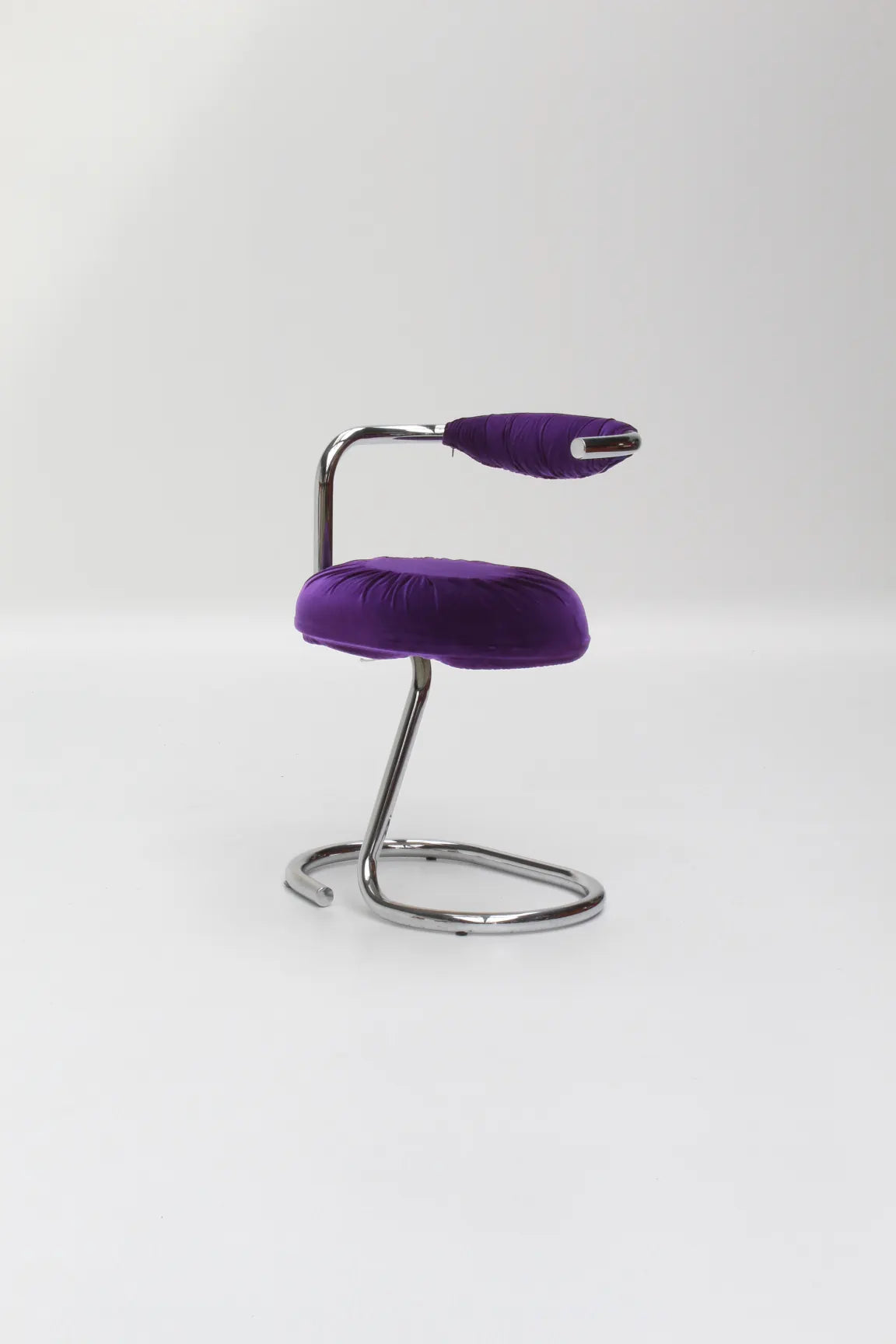 Set de 4 chaises Cobra par Giotto Stoppino, velours violet