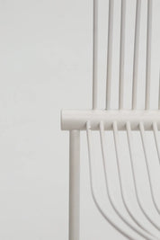 Chaises Swing blanches par Jutta & Herbert Ohl