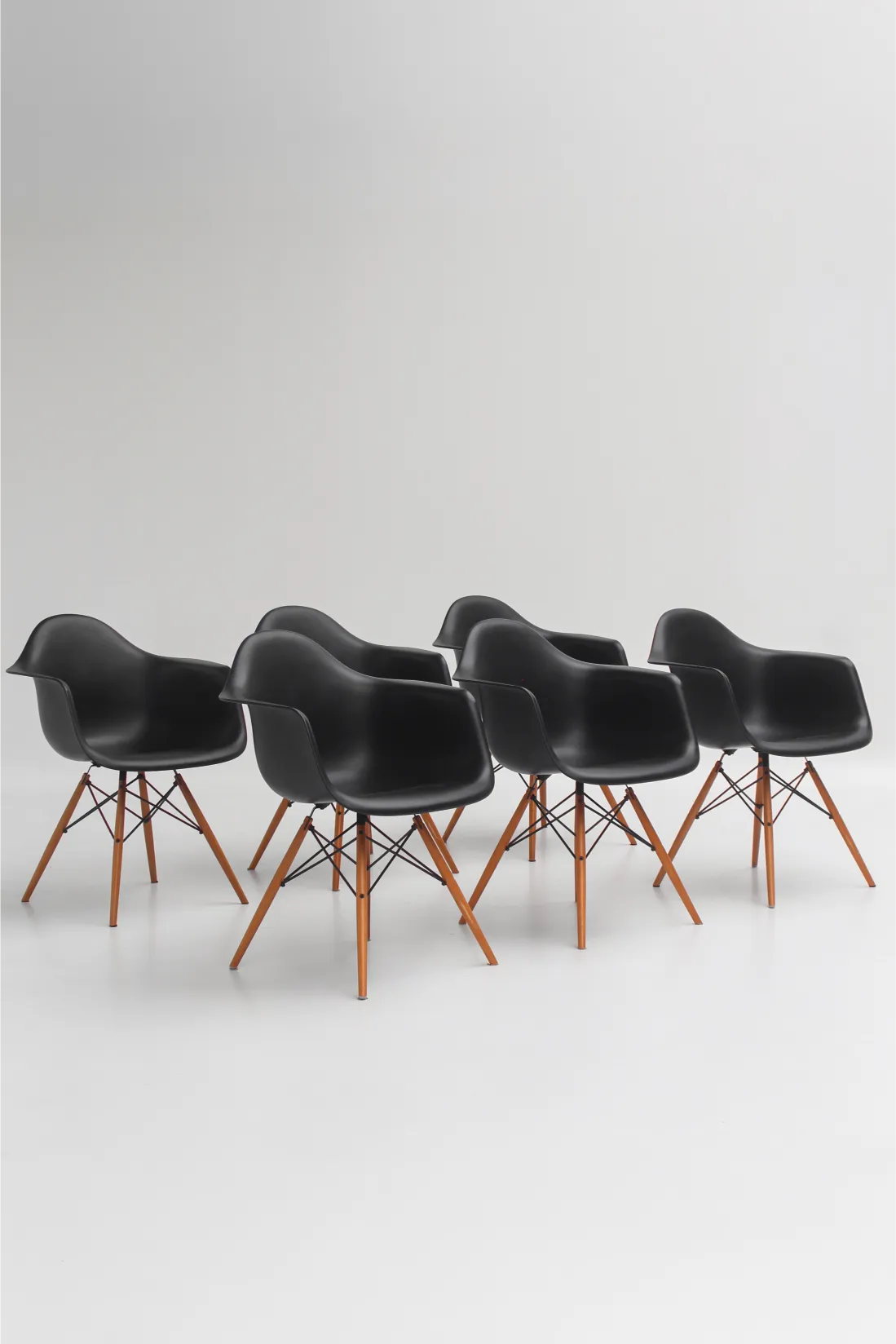 Ensemble 6 chaises DAW par Charles & Ray Eames, édition Vitra 2008