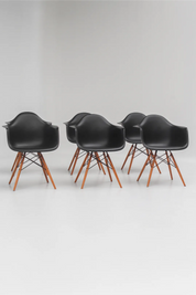 Ensemble 6 chaises DAW par Charles & Ray Eames, édition Vitra 2008