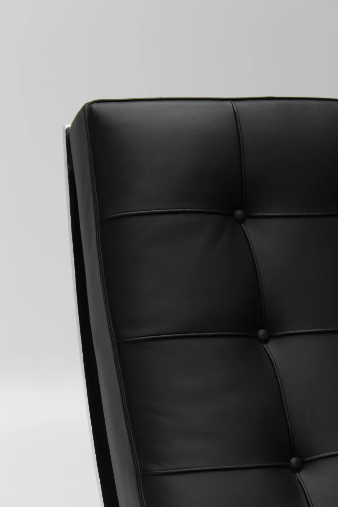 Fauteuil "Barcelona" par Mies van der Rohe