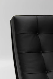 Fauteuil "Barcelona" par Mies van der Rohe