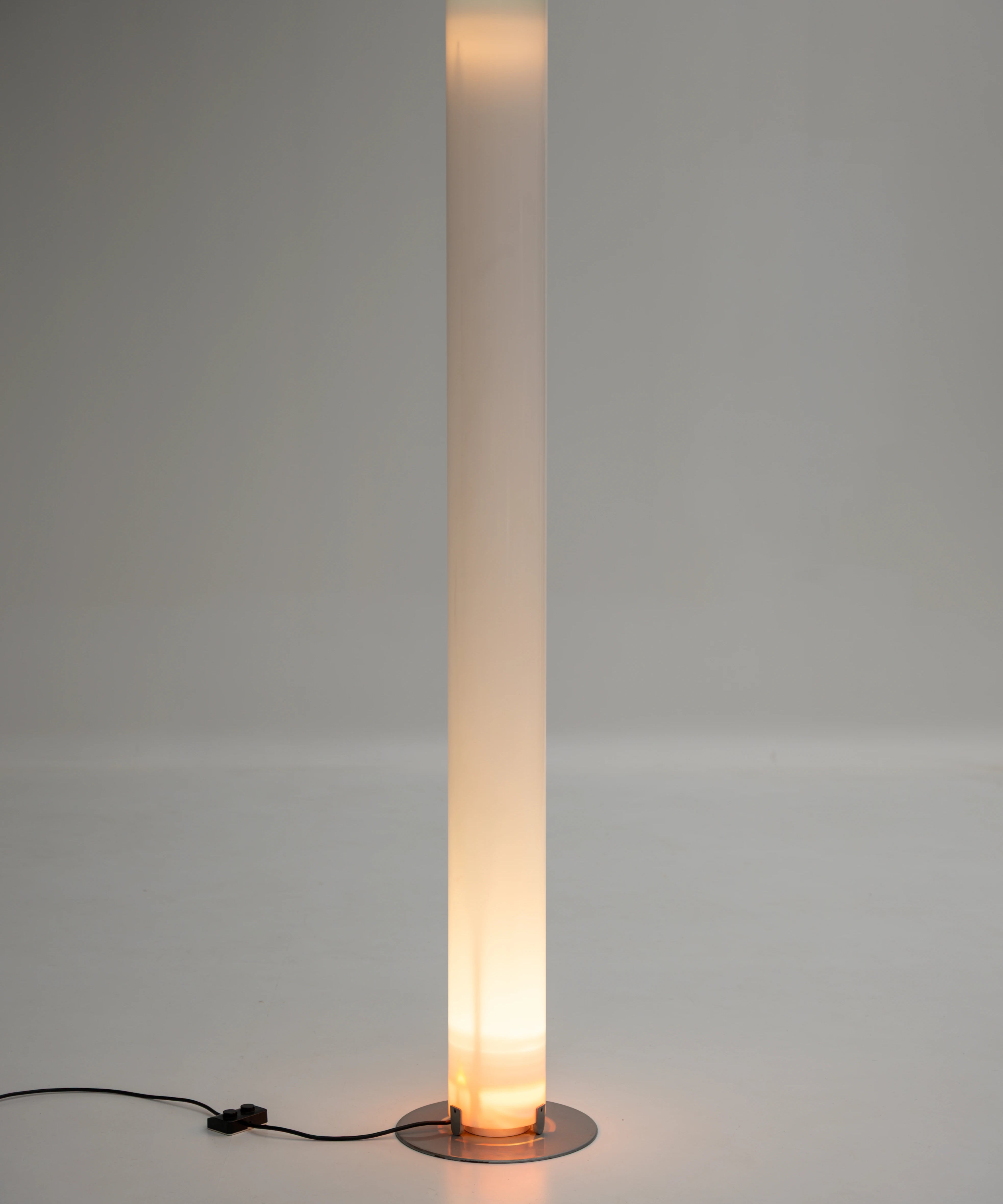 lampadaire-stylos-achille-castiglioni-flos-1.webp