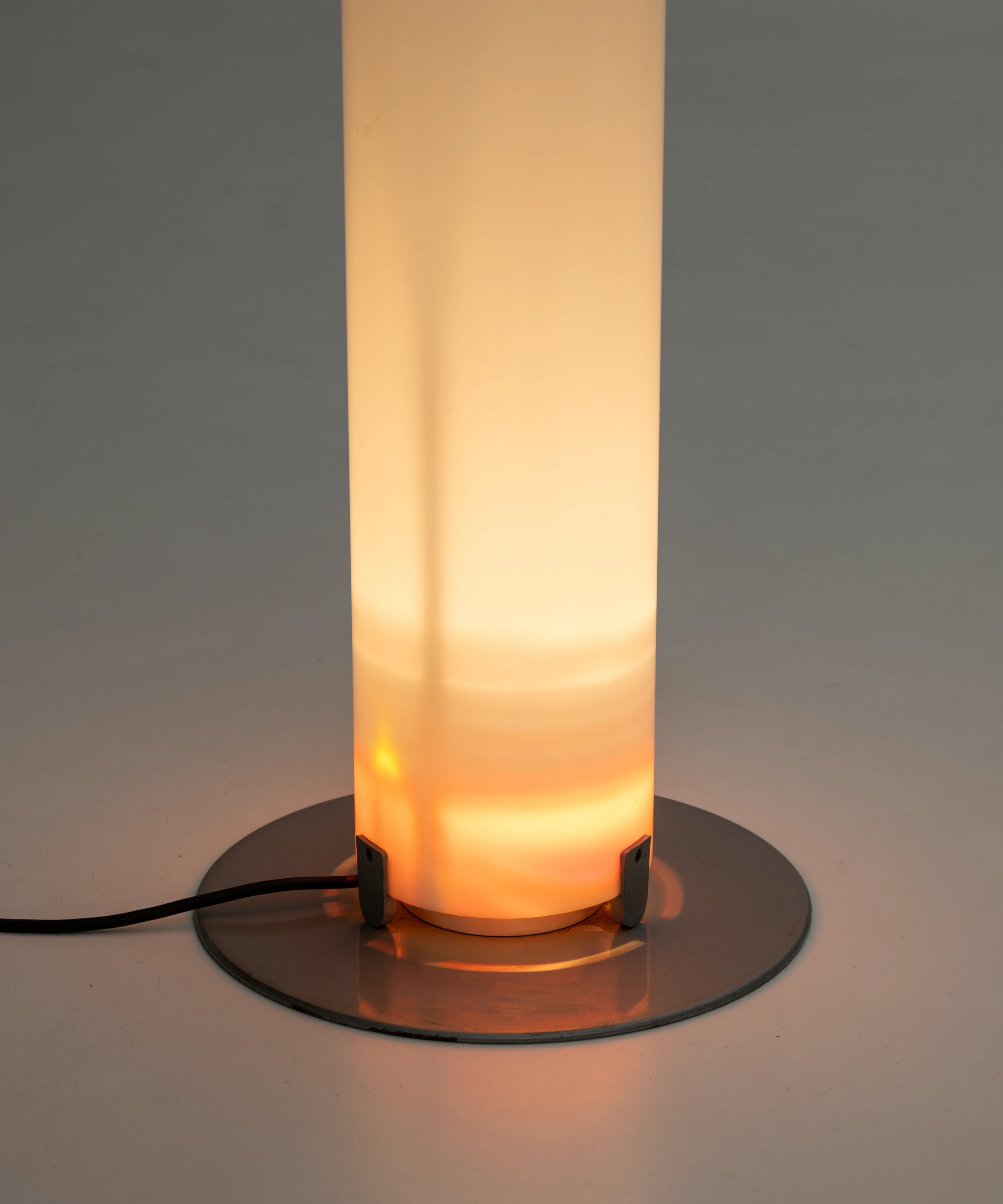 lampadaire-stylos-achille-castiglioni-flos-2.webp