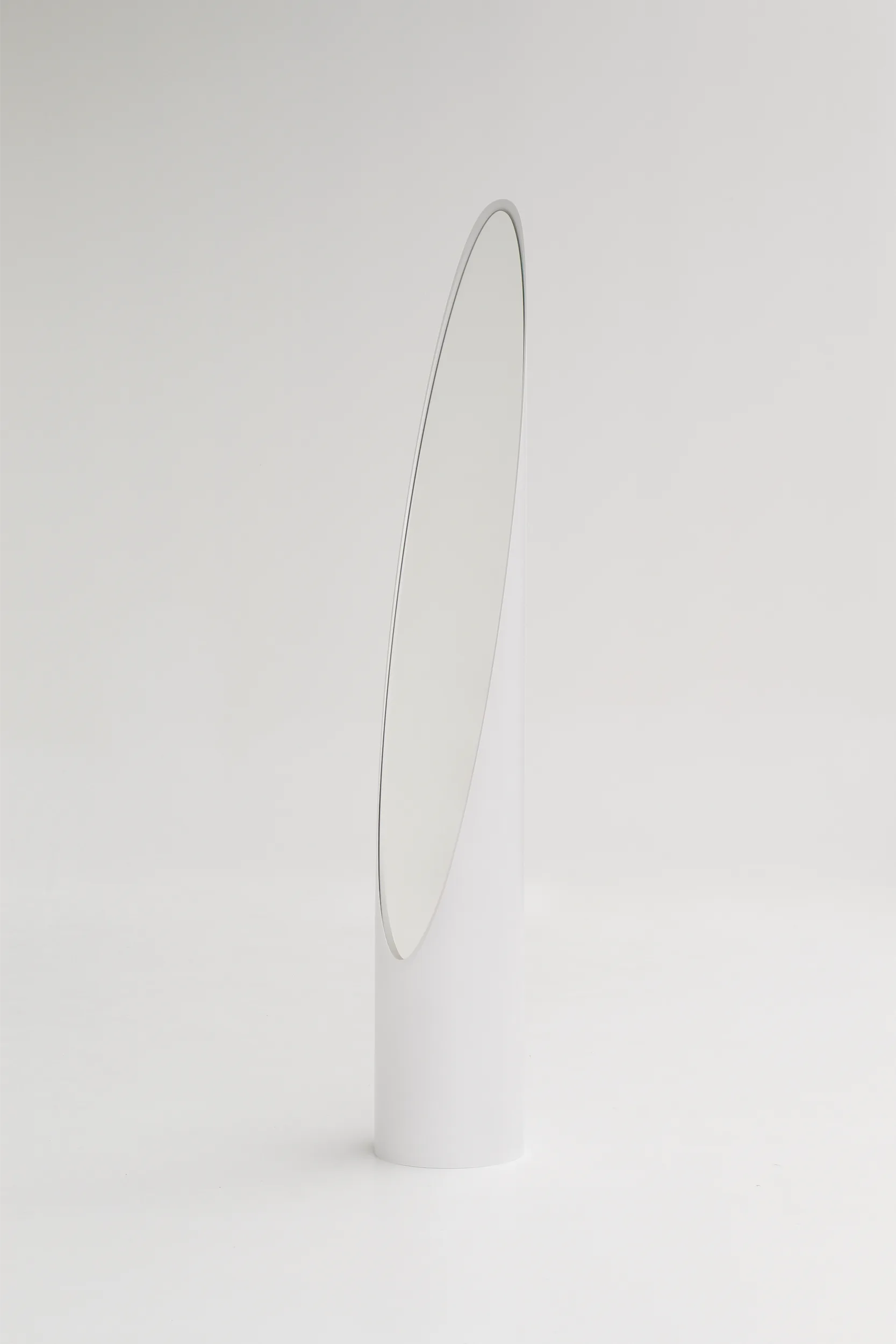 Miroir “Lipstick” par Rodolfo Bonetto