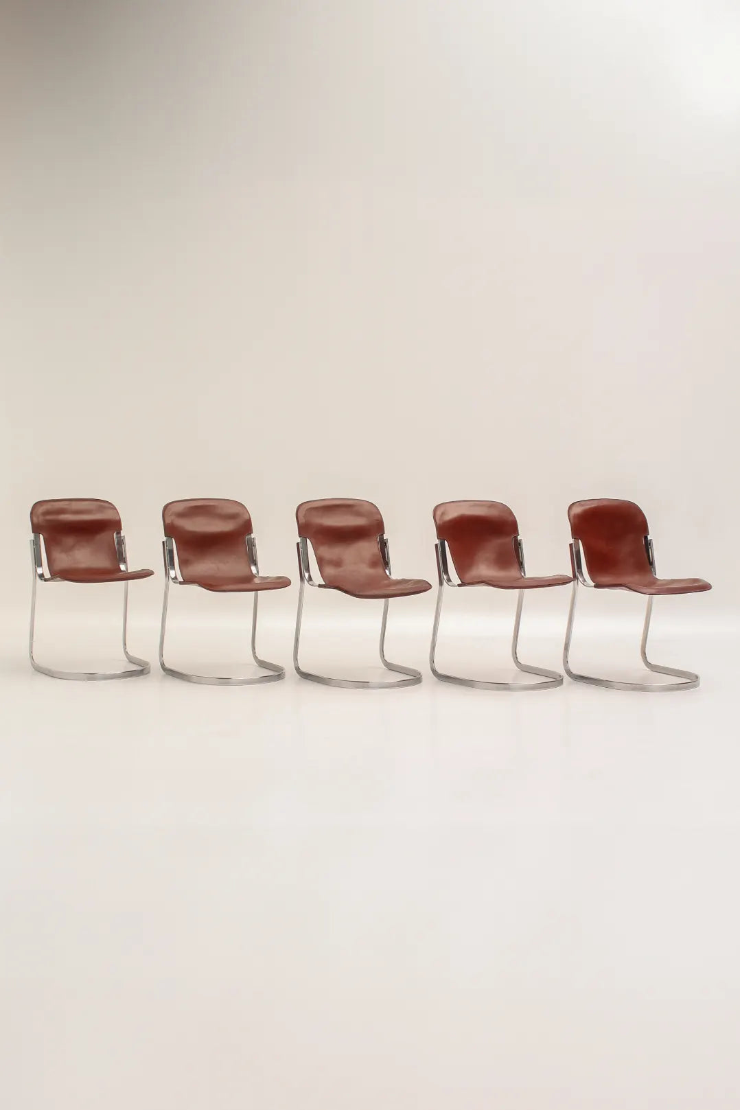 Chaises Willy Rizzo en cuir bordeaux