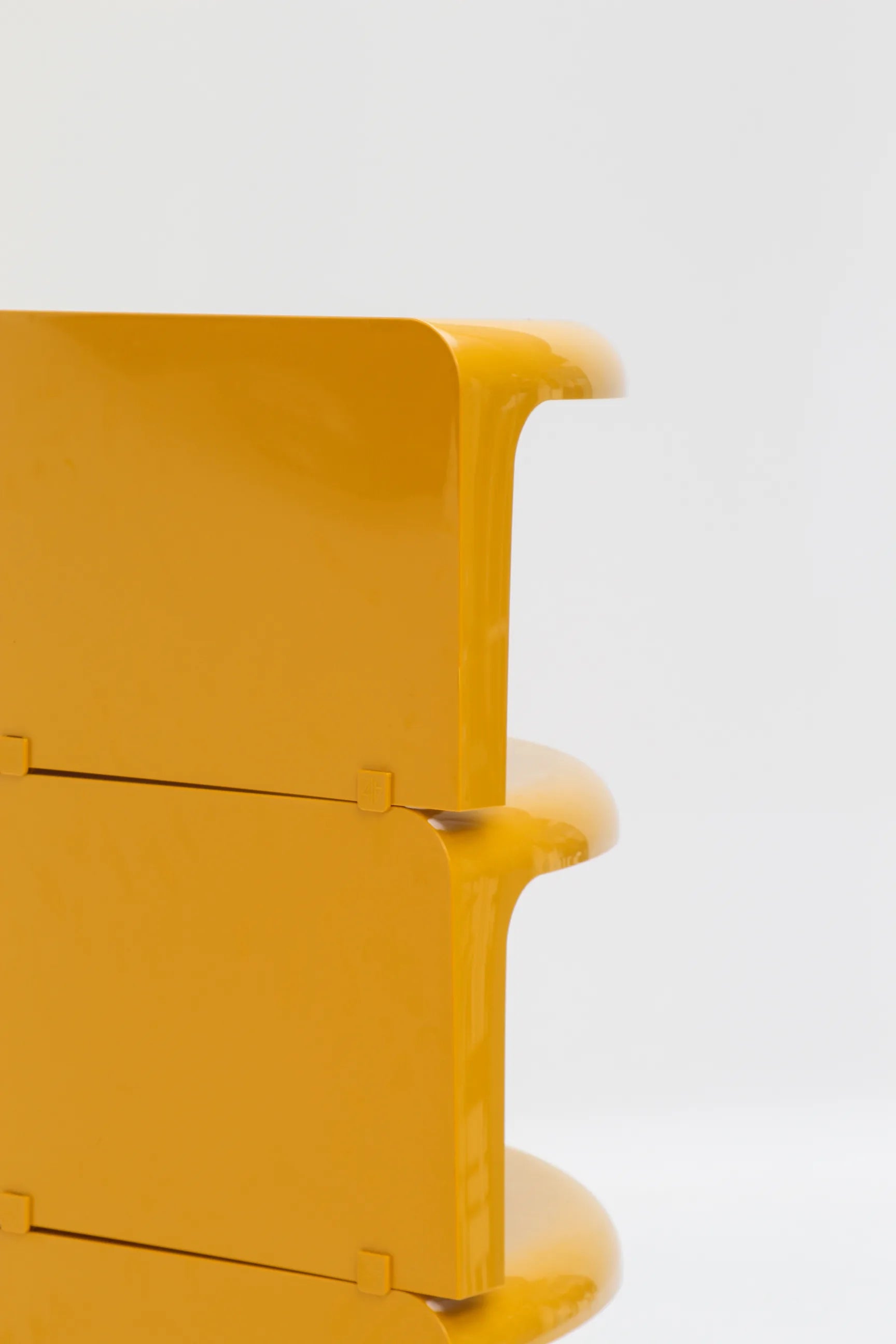 Table basse 4/4 par Rodolfo Bonetto pour B-Line